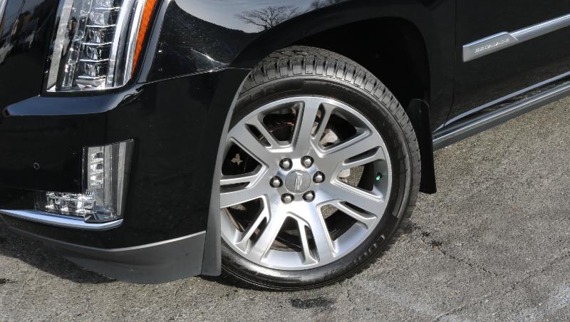 Cadillac Escalade ESV 4WD 4dr Premium 2015