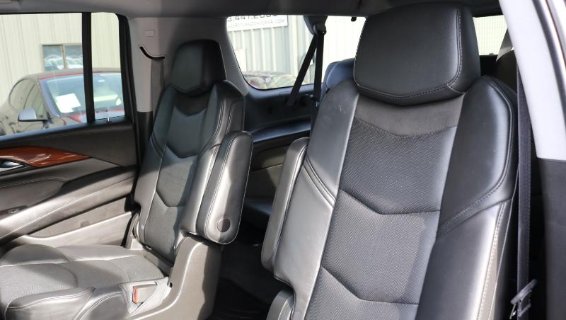 Cadillac Escalade ESV 4WD 4dr Premium 2015