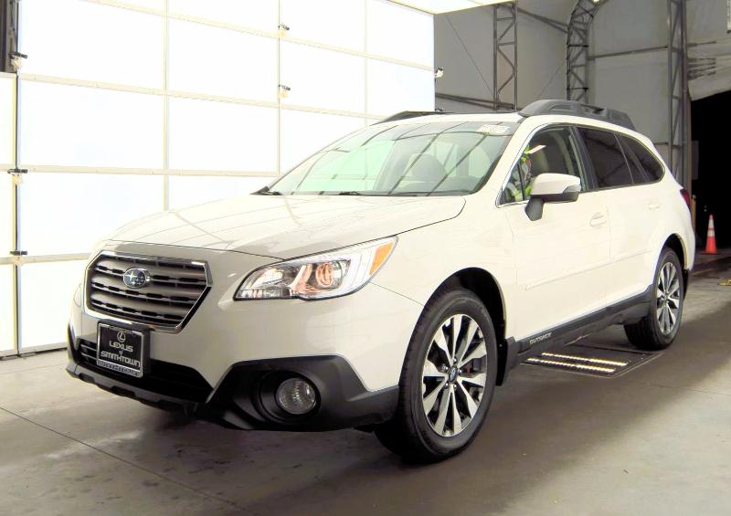 Subaru Outback 4dr Wgn 2.5i Limited PZEV 2015