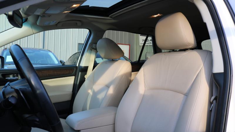 Subaru Outback 4dr Wgn 2.5i Limited PZEV 2015