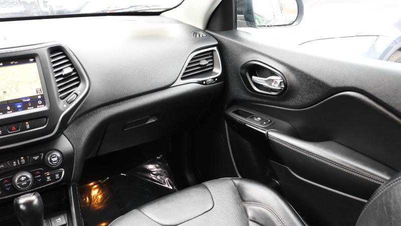 Jeep Cherokee Altitude Lux 4x4 2023