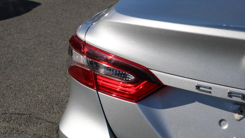 Toyota Camry LE Auto (Natl) 2021