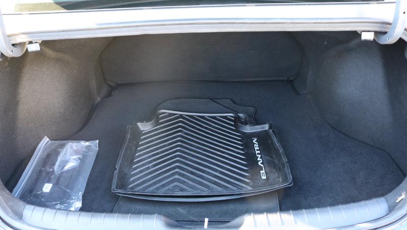 Hyundai Elantra SEL Sport IVT 2025