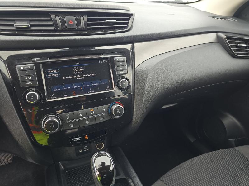 Nissan Rogue Sport AWD SV 2017