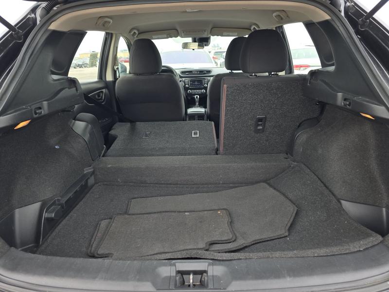 Nissan Rogue Sport AWD SV 2017