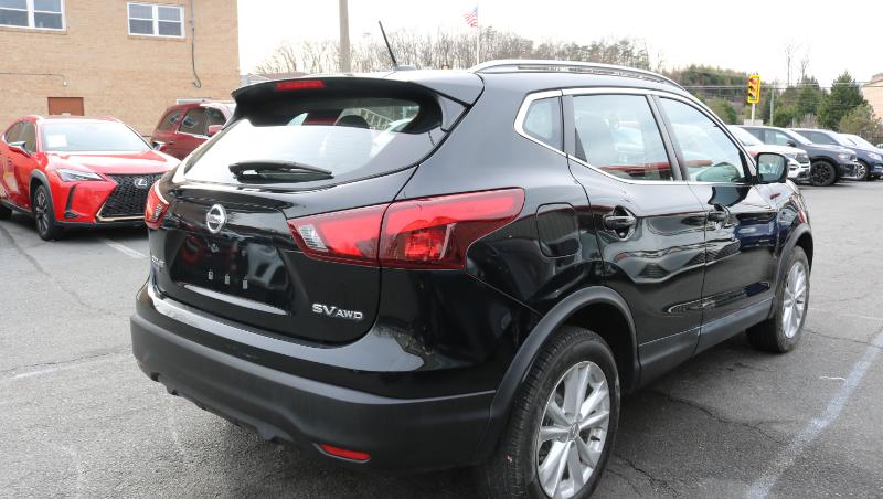 Nissan Rogue Sport AWD SV 2017