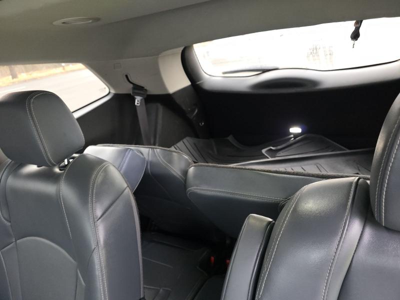 Buick Enclave FWD 4dr Essence 2019