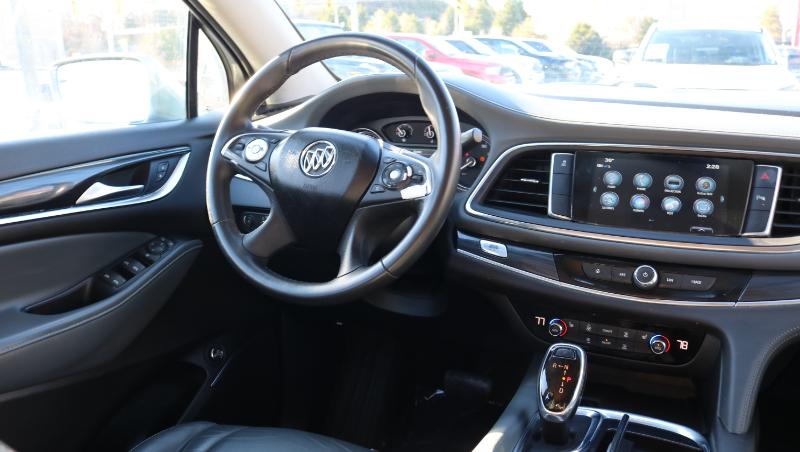 Buick Enclave FWD 4dr Essence 2019