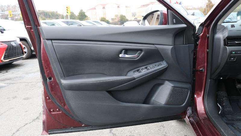 Nissan Sentra SV CVT 2020