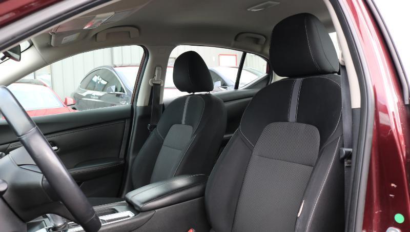 Nissan Sentra SV CVT 2020