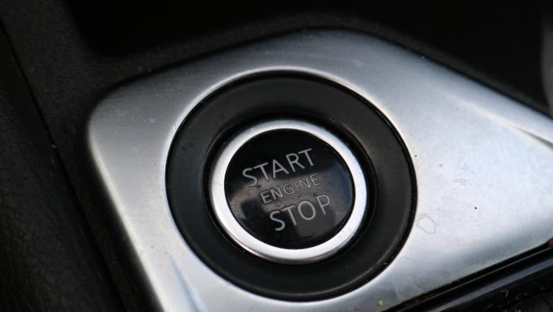 Nissan Sentra SV CVT 2020