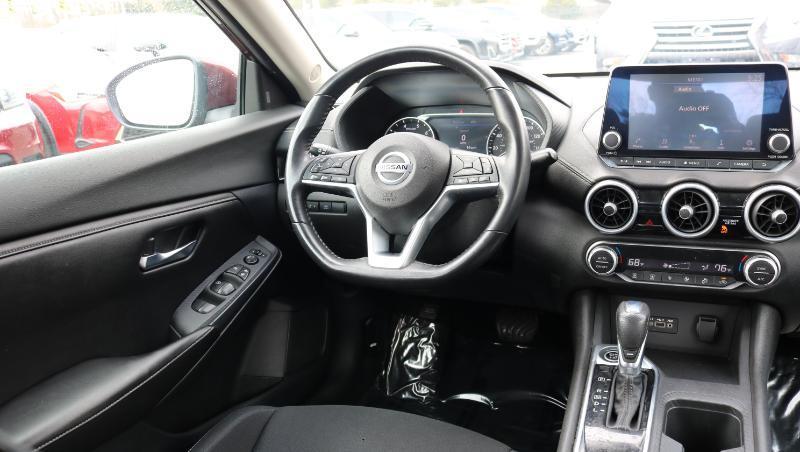 Nissan Sentra SV CVT 2020