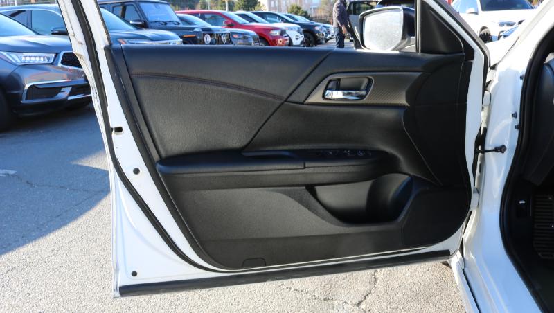 Honda Accord Sedan Sport SE CVT 2017