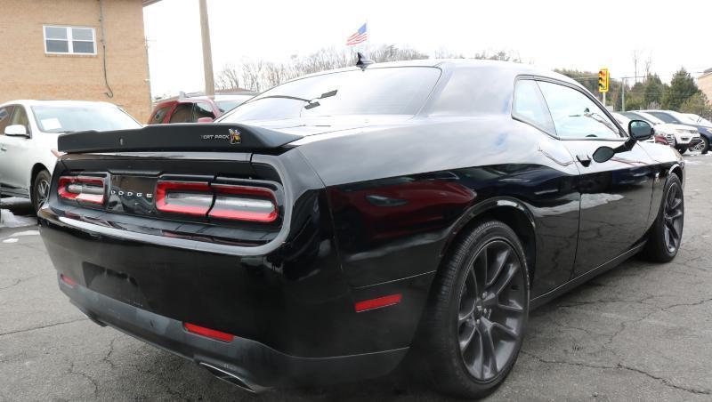 Dodge Challenger R/T Scat Pack RWD 2020