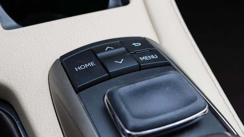 Lexus ES ES 350 FWD 2018