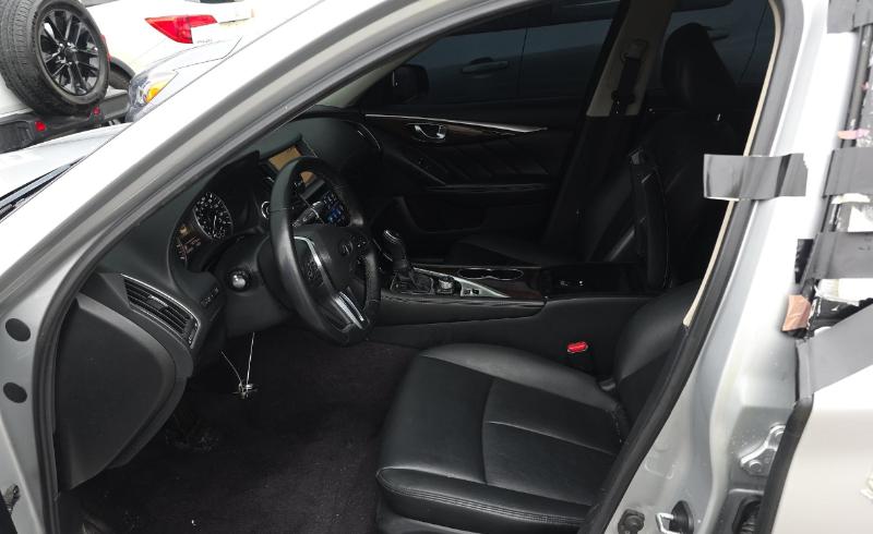 Infiniti Q50 3.0t LUXE AWD 2018