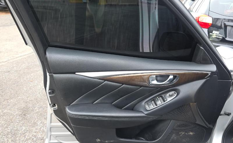 Infiniti Q50 3.0t LUXE AWD 2018