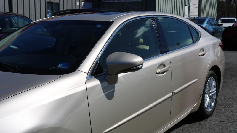 Lexus ES 350 4dr Sdn 2015