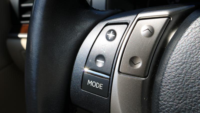 Lexus ES 350 4dr Sdn 2015