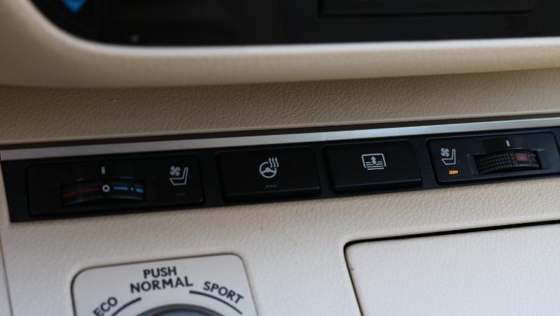 Lexus ES 350 4dr Sdn 2015