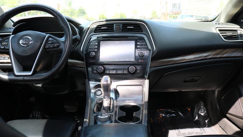 Nissan Maxima Platinum 3.5L 2017