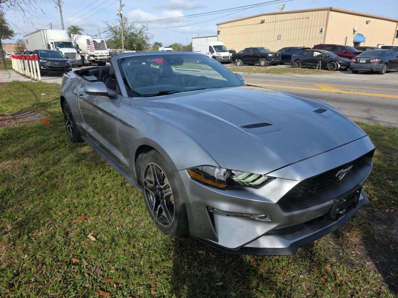 Ford Mustang EcoBoost Convertible 2021