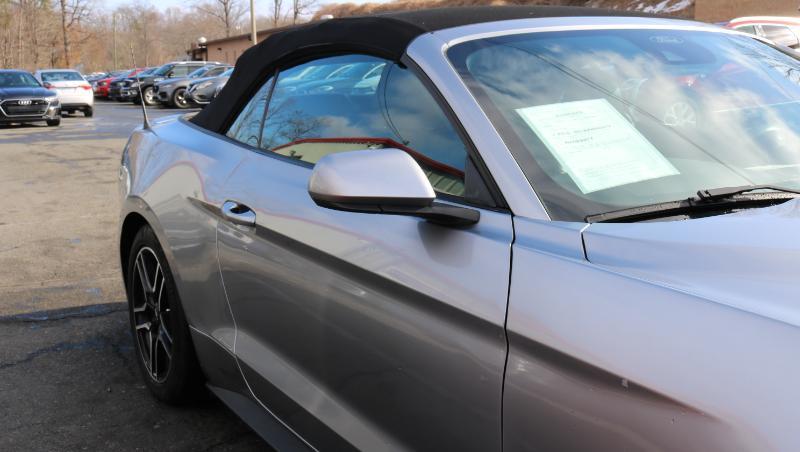 Ford Mustang EcoBoost Convertible 2021