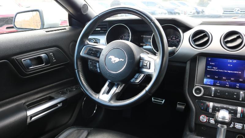 Ford Mustang EcoBoost Convertible 2021