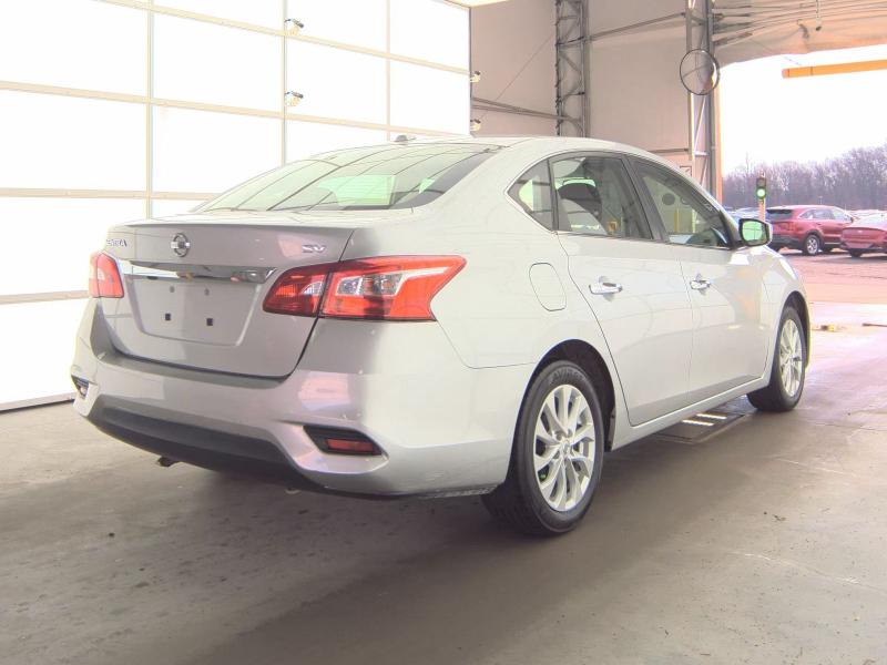 Nissan Sentra SV CVT 2018