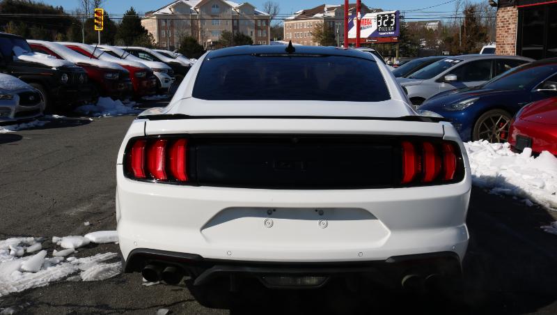 Ford Mustang GT Fastback 2022