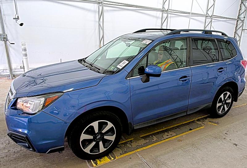 Subaru Forester 2.5i Limited CVT 2017