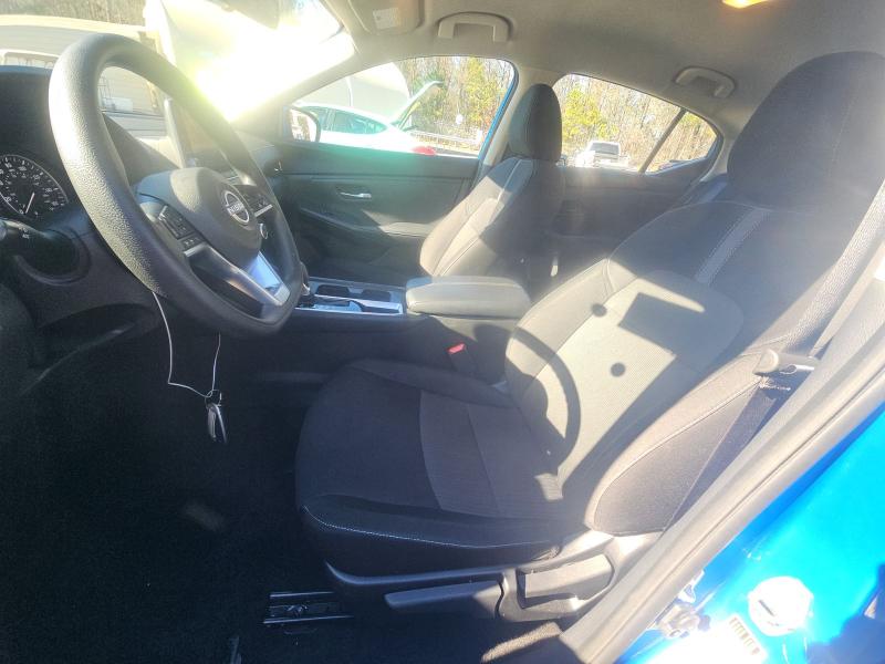 Nissan Sentra SV CVT 2025