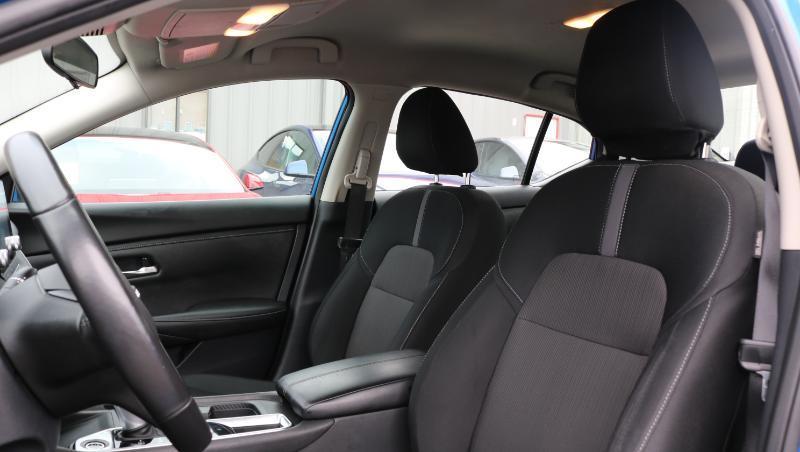 Nissan Sentra SV CVT 2025