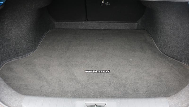 Nissan Sentra SV CVT 2025