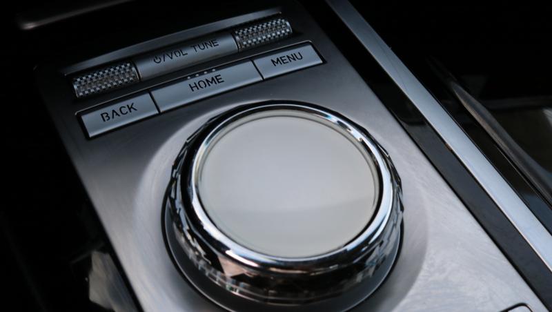 Genesis G80 2.5T AWD 2023