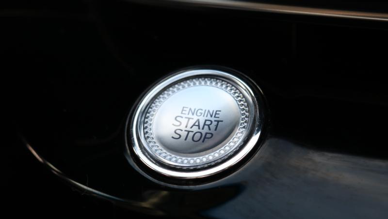 Genesis G80 2.5T AWD 2023