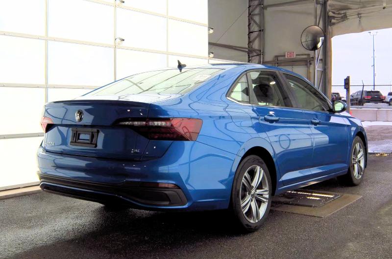 Volkswagen Jetta SE Auto 2024