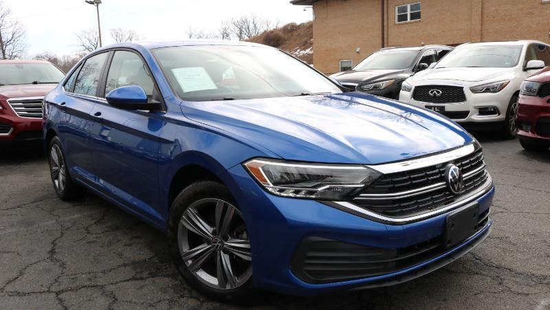 Volkswagen Jetta SE Auto 2024