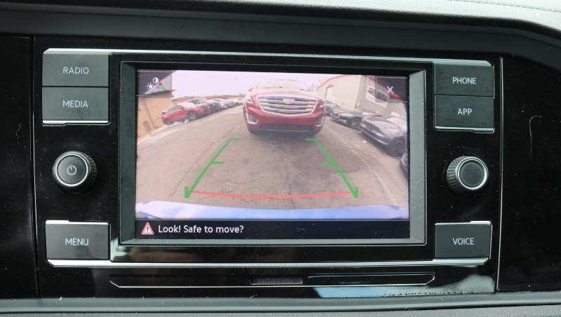 Volkswagen Jetta SE Auto 2024