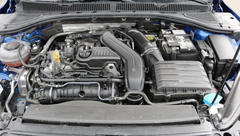 Volkswagen Jetta SE Auto 2024