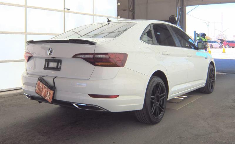 Volkswagen Jetta R-Line Auto w/SULEV 2019
