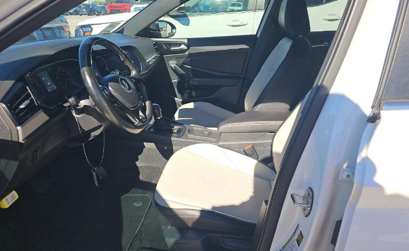 Volkswagen Jetta R-Line Auto w/SULEV 2019