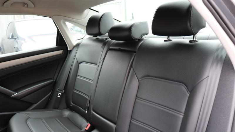 Volkswagen Passat 2.0T SE Auto 2020