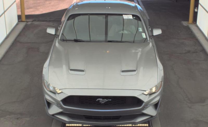 Ford Mustang EcoBoost Fastback 2020