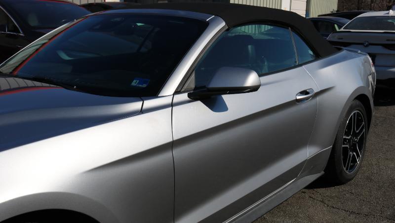 Ford Mustang EcoBoost Fastback 2020