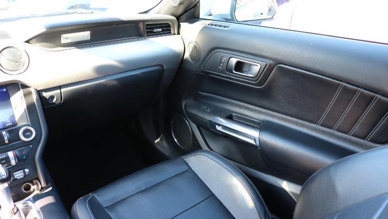 Ford Mustang EcoBoost Fastback 2020