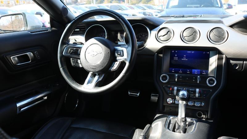 Ford Mustang EcoBoost Fastback 2020