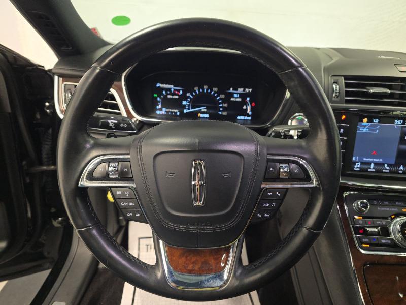 Lincoln Continental Select FWD 2017