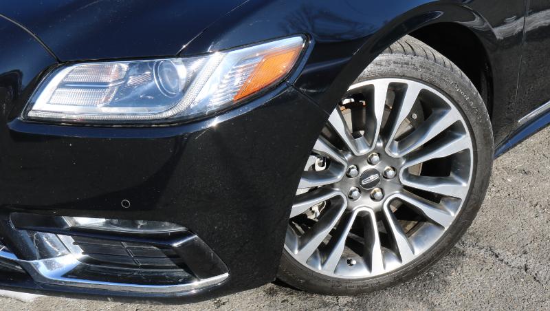 Lincoln Continental Select FWD 2017