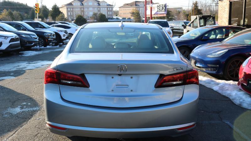 Acura TLX 4dr Sdn FWD V6 2015